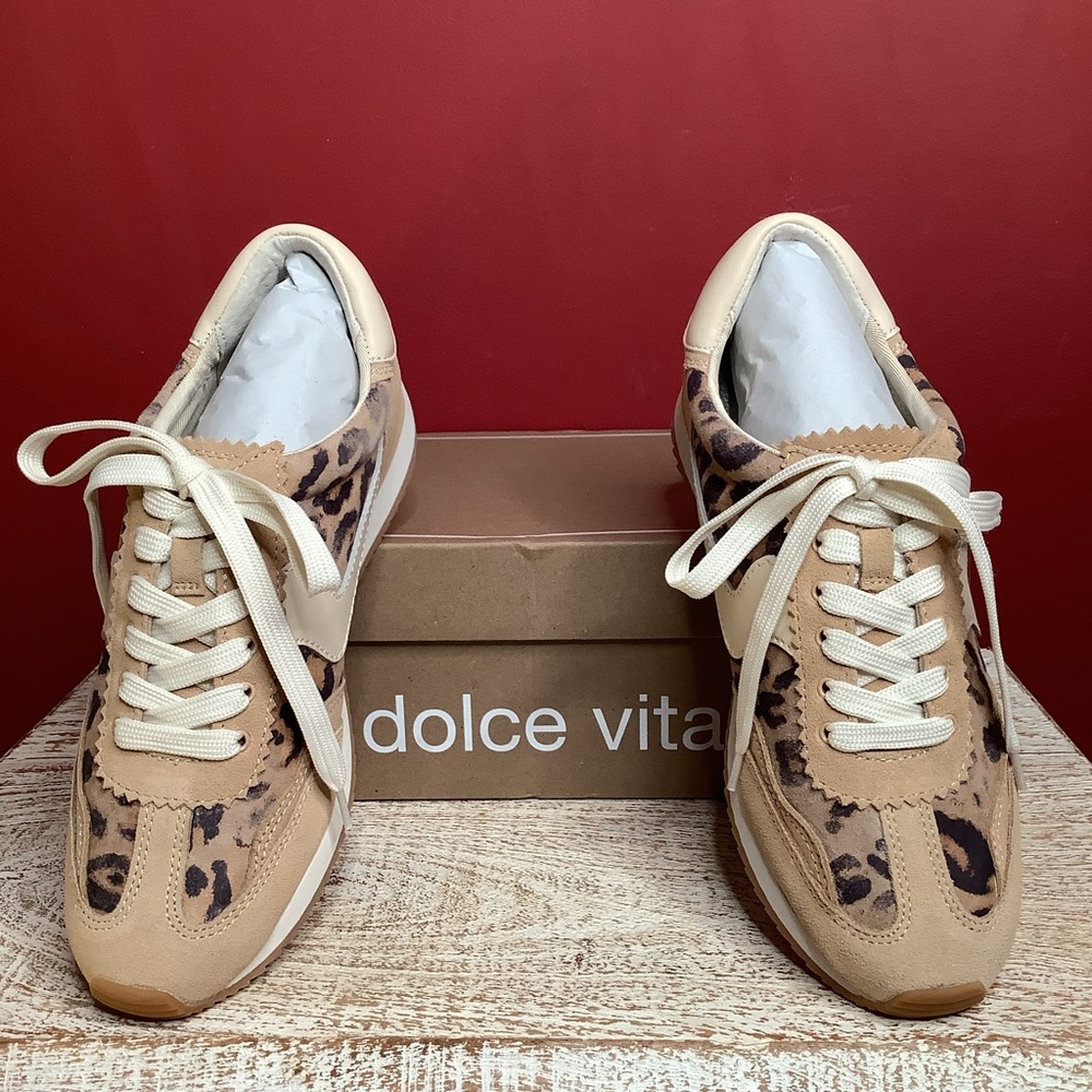 DOLCE VITA (NWT) 7.5 Lt Leopard Suede Sneakers Lace Up Round Toe Stella Footbed - Picture 4 of 12